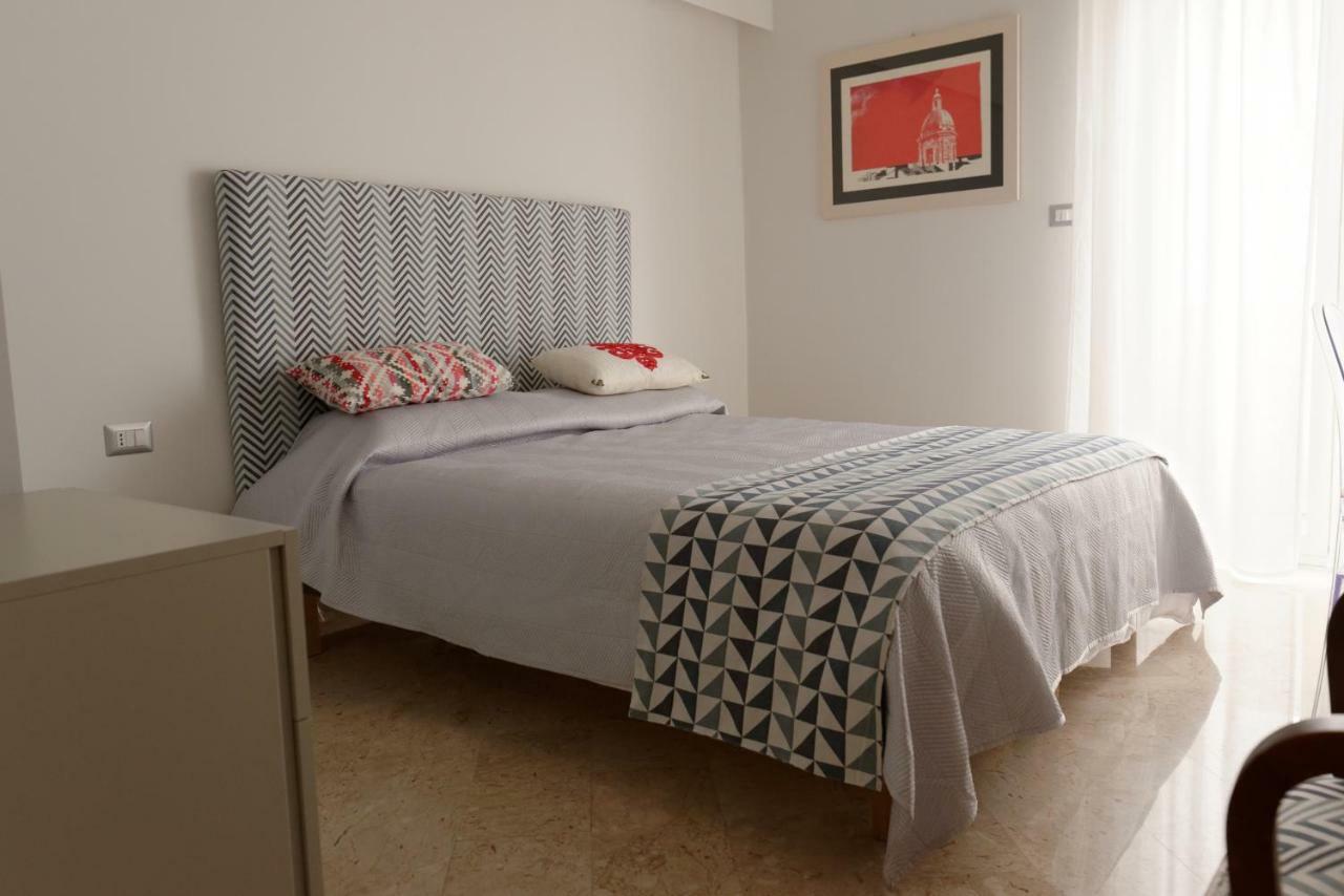 B&B Questa Casa Non E'Un Albergo Palermo Zewnętrze zdjęcie