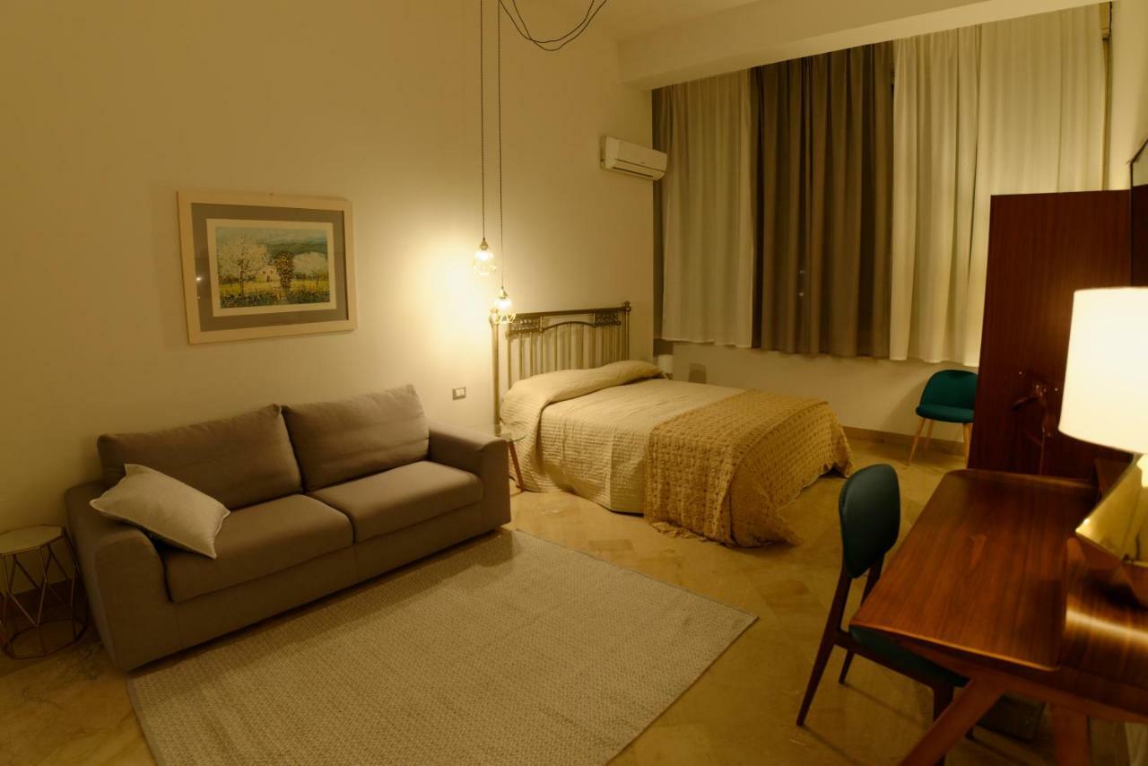 B&B Questa Casa Non E'Un Albergo Palermo Zewnętrze zdjęcie