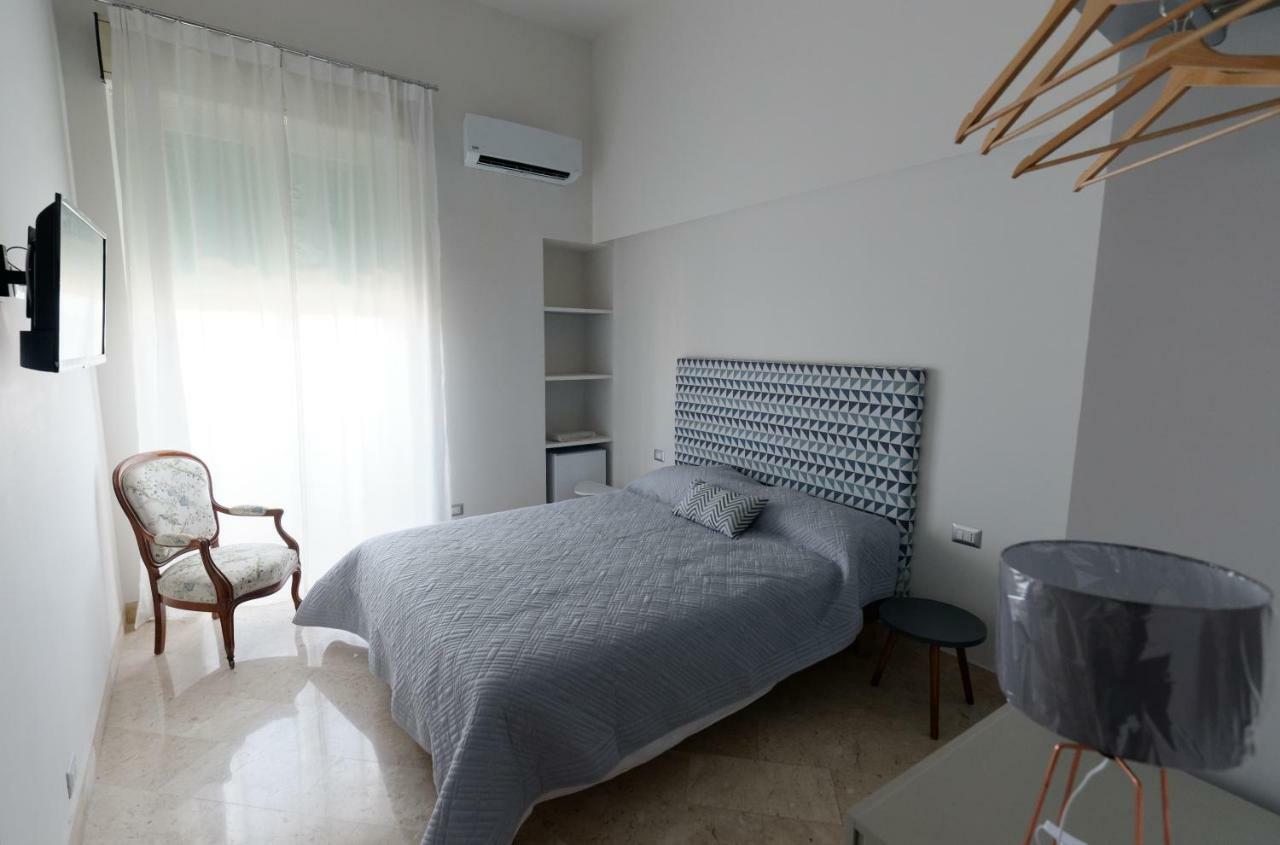 B&B Questa Casa Non E'Un Albergo Palermo Zewnętrze zdjęcie