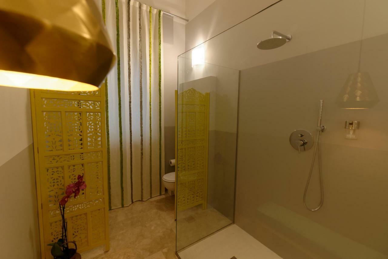 B&B Questa Casa Non E'Un Albergo Palermo Zewnętrze zdjęcie