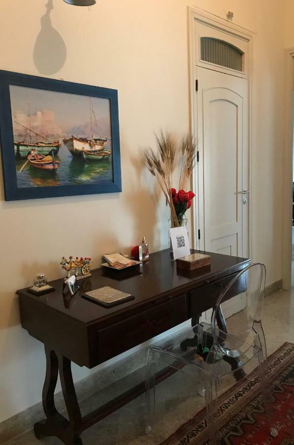 B&B Questa Casa Non E'Un Albergo Palermo Zewnętrze zdjęcie